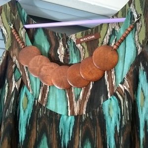 Stunning Sleeveless blouse by Savoir